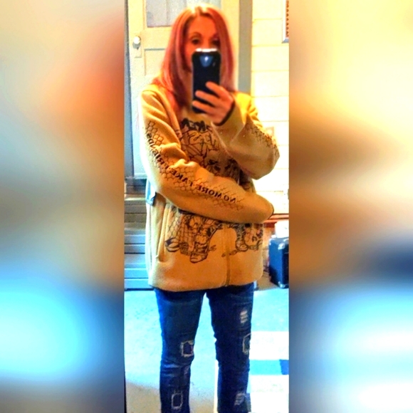 Broken Promises - Pay Attention to Me Jacket Sherpa - Picture 7 of 16